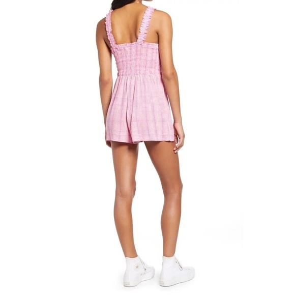 BP Romper Playsuit 100% Rayon Polka-dot Shirred Smocked Ruffles Fluttery NWOT - Picture 6 of 16